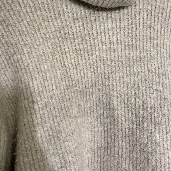 Zara ribbed turtle neck sweater in grey - Picture 2 of 4